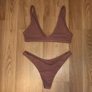 Cute cheeky bikini! No signs of wear.